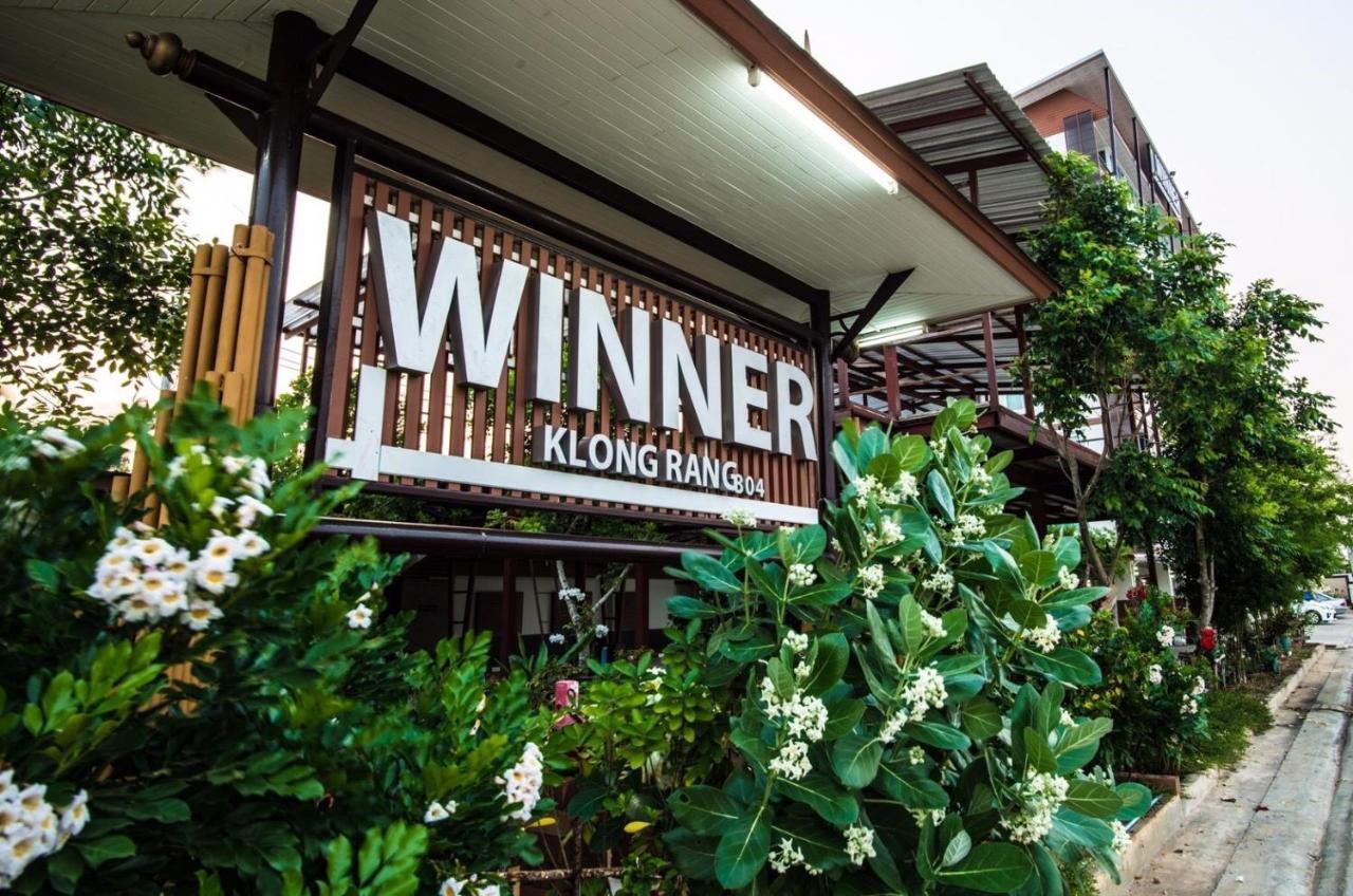 Winner Serviced Apartment Si Maha Phot Luaran gambar