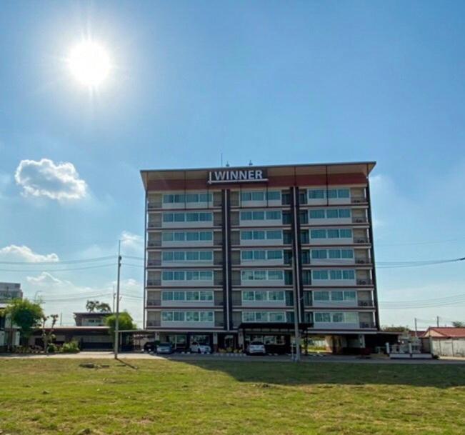 Winner Serviced Apartment Si Maha Phot Luaran gambar