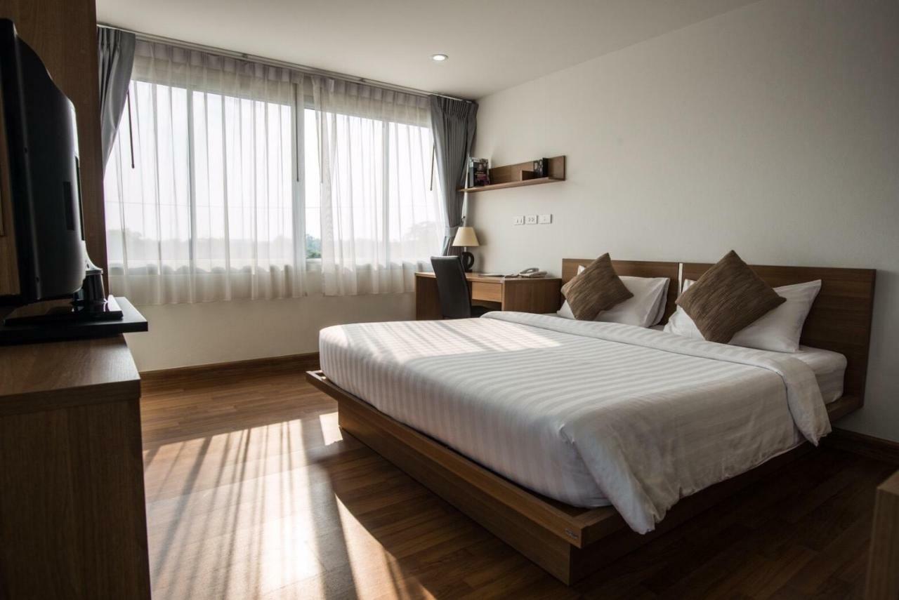 Winner Serviced Apartment Si Maha Phot Luaran gambar